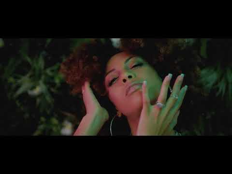 VAAL AYAM - ONLY ONE (Clip Officiel)