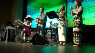 Chad Williams &amp; Highpoint Worship Band - &quot;Everyone (Praises)&quot; by Glenn Packiam