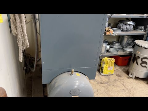 Köp Kompressor Atlas copco GX2FF med kyltork på Klaravik