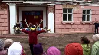 preview picture of video 'Танцевальный флешмоб «ВЛИВАЙСЯ» в ЦВР г. Боровичи'