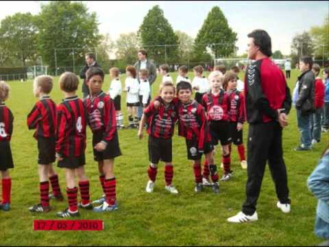 Champions FC Geleen Zuid F2..wmv