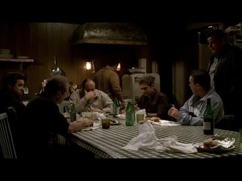 I Soprano ITA - Bobby annuncia la morte di Vito