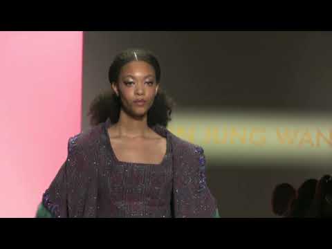 Son Jung Wan New York Woman FW 22-23