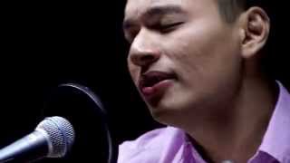 Stay (I Missed You) by Lisa Loeb - Cover by Rendy Pandugo (Live at #CU)