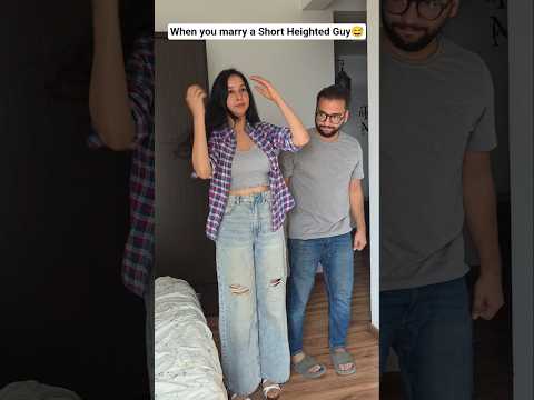 Song set ho gaya hai😂🤣 #niketimsy #funnyshorts #husbandwifenokjhok #couplecomedy