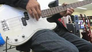 Video thumbnail for S101 Precision Bass by universalrenote