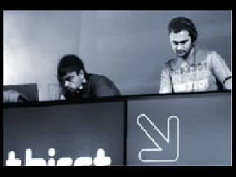 Livio & Roby - Tuxedo Band