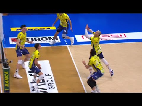 Valsa Group Modena vs. Gas Sales Bluenergy Piacenza - Superlega Credem Banca VBTV Match Highlights
