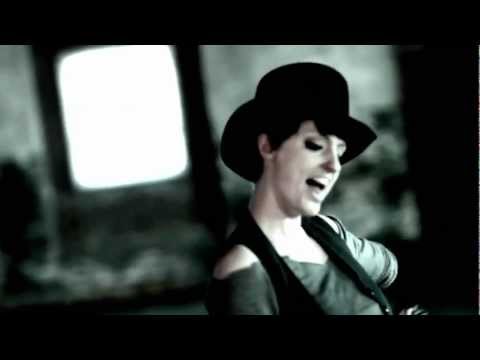 Ani Stark- Viva La