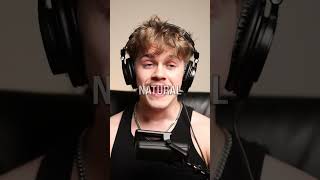 Download lagu Conor McGregor vs Charles Oliveira mp3