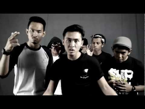 The Xypher : Session 04