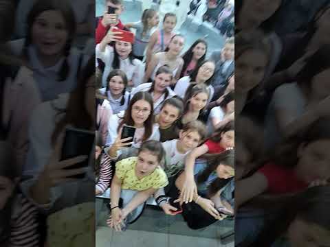 Irina Rimes mi-a  luat telefonul și s-a filmat 😮😯😲😳😘