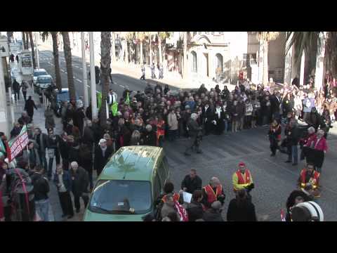 download lagu mp3 mp4 Clinique Malartic, download lagu Clinique Malartic gratis, unduh video klip Clinique Malartic