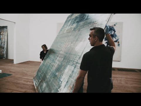 Por trás da montagem: como uma exposição vira experiência