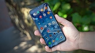 Xiaomi Mi 9 SE Review After 2 Months - Premium Midrange Flagship!