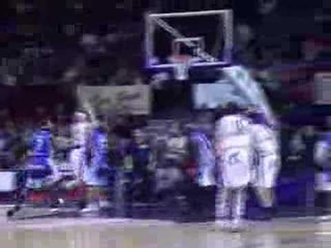 09 17-11-07 BCO-Mons - Brunner scoort na mooi passje van Gre