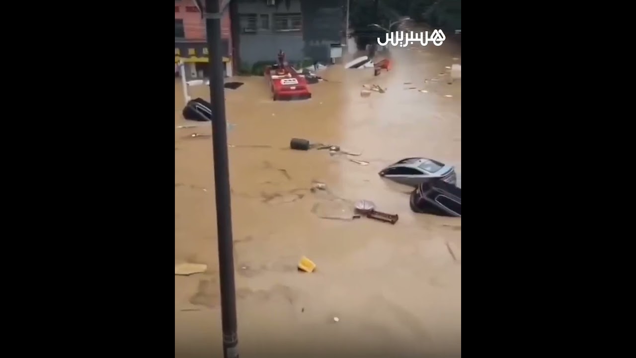 فيضانات عارمة تضرب جنوب غرب الصين وتتسبب في إجلاء 80 ألف شخص thumbnail