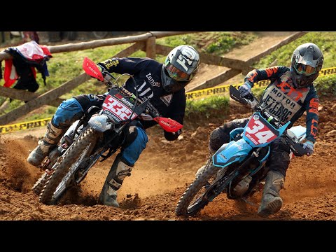 Disputa forte até a ultima volta na corrida da Nacional 200cc Velocross em Schroeder SC