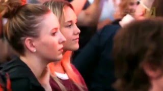 Kings of Leon Beautiful War - live Sydney 2013