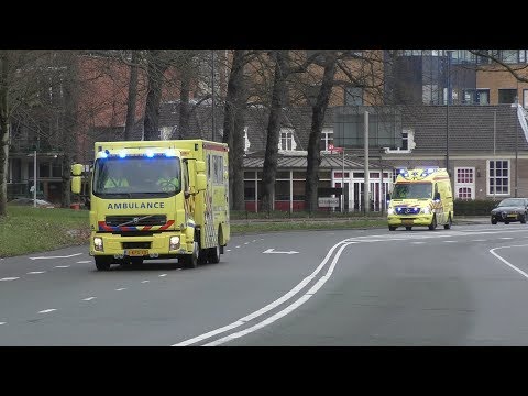 MICU 13-301 en 13-302 met Spoed in Amsterdam Beverwijk en Purmerend naar en van overplaatsingen