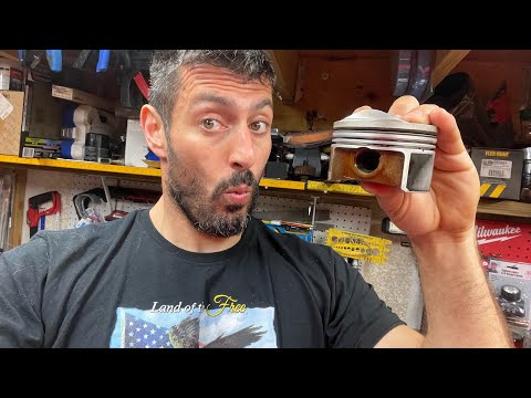 Installing Piston Rings on an Audi 2.0 FSI Piston.