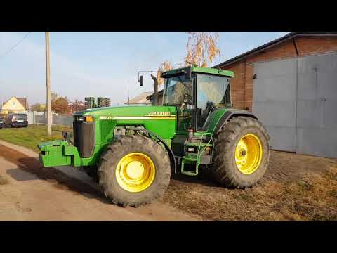 John Deere 8310