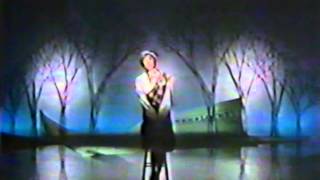 Julie Andrews, Robert Goulet, Joel Grey present a Salute to Lerner and Loewe