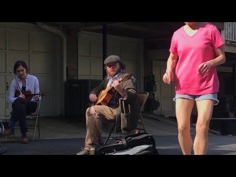 The Moore Girl (Baxter Brothers) - Mick and Evan Kinney - Miss Moonshine's interpretive buckdance