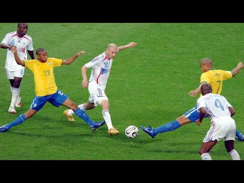 No agendas, just sit back, relax, watch this and admire. How beautiful Zidane made football look!!😌