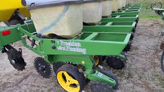 Купить сеялку точного высева пневматическую John Deere 7000 вакуумна 8 рядків vSet Classic - Изображение 5 | Agriline UA Сеялка точного высева пневматическая John Deere 7000 вакуумна 8 рядків vSet Classic | Изображение 5 - Agriline