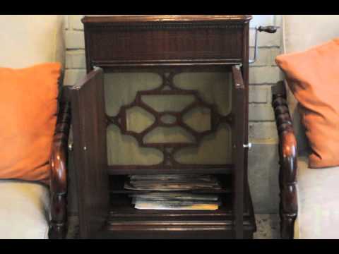 Just A Gigolo- Vincent Lopez Orchestra 1931