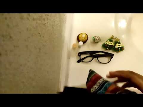 What's in my bag!!!!