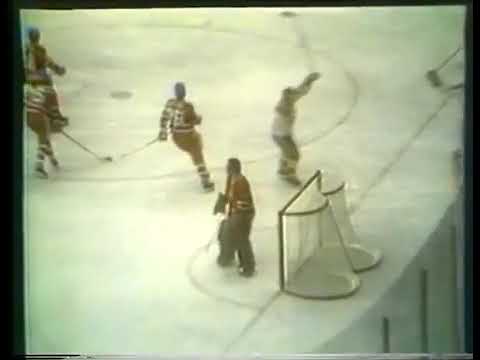 1977 - WC - Canada vs Czechoslovakia / Phil Esposito's 2nd Goal of the Game