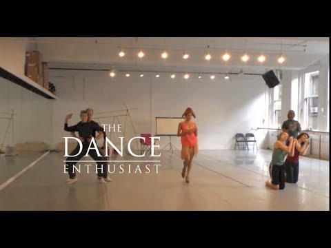 New York Dance Up Close: A Minute of Contrasting Hemispheres with Patricia Hoffbauer 