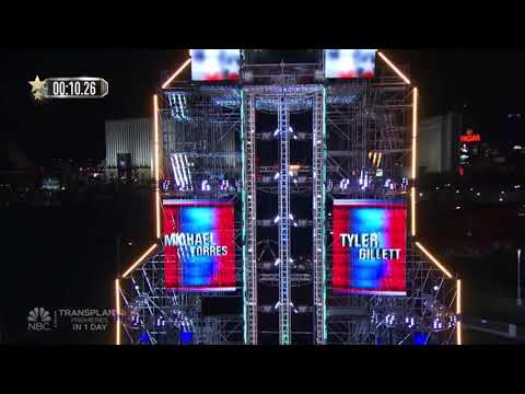 Michael Torres vs Tyler Gillett - American Ninja Warrior All Stars 2020