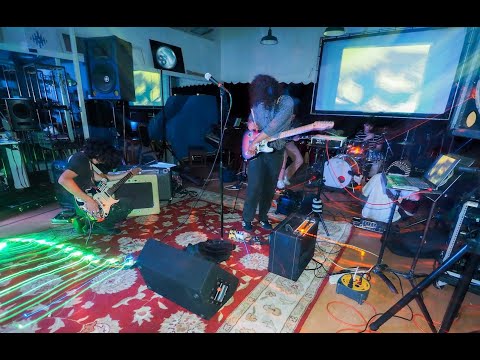 Play Video Youtube Video