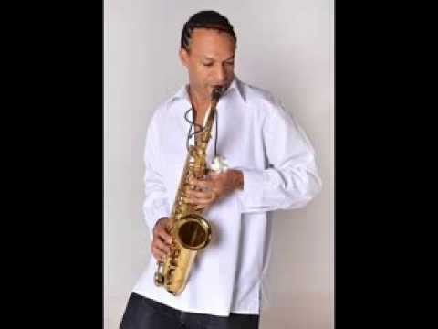 Andre Costa Tonight i celebrate my love for you (saxophone music) lyrics