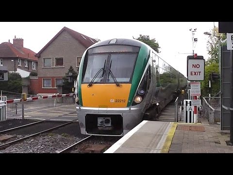 Irish Rail 22000 Class Intercity Train 22212 - Sandymount Station, Dublin
