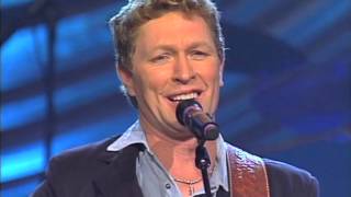 Craig Morgan &quot;God Must Really Love Me&quot; LIVE at the 2009 ICM Awards Show