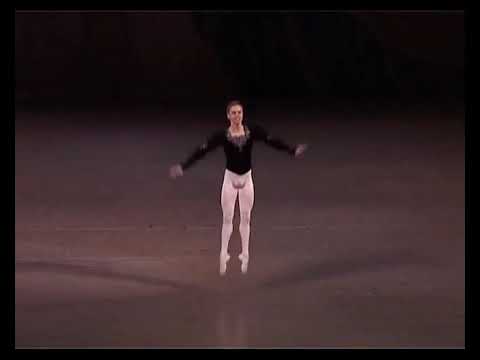 Olesya Novikova & Leonid Sarafanov-Grand Pas Classique