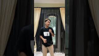 Download lagu Onyo TikTok an di hp bunda Sarwendah mp3