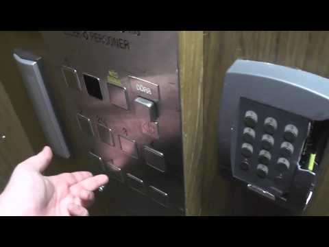 BPA mod  Traction elevator @ Folkungagatan 45, Stockholm