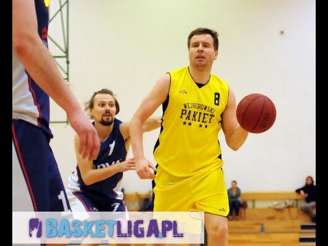 2016 BasketLiga.pl. Mudlaf flying through the air!