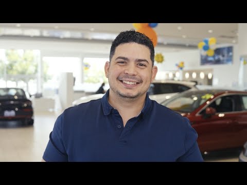 Sales Manager Nelson Morales