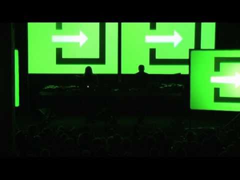 Karl Bartos (Kraftwerk) "I´m the message" High Quality (Live in Tallinn 2010)