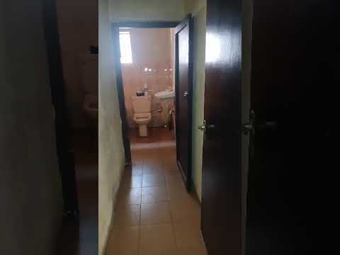 Standard 3Bedrm flat upstairs @off Adekunle Kuye str, aguda surulere .