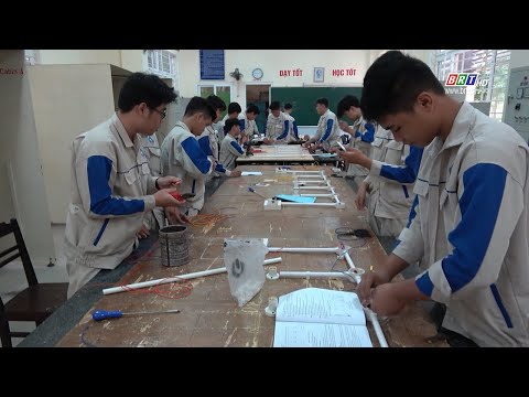 Hiệu quả từ giáo dục hướng nghiệp và định hướng phân luồng học sinh | BRTゴー