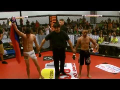 Eric Vazquez Vs. Robert Casper RD 3 - Cage Side with Noe B.