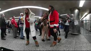 [360 Music Video] Chasing Cars - Snow Patrol (Live Cover by Oliver Dagum Penn Station New York)