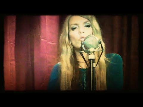 Circe Link - Fixing a Hole (Lennon/McCartney)